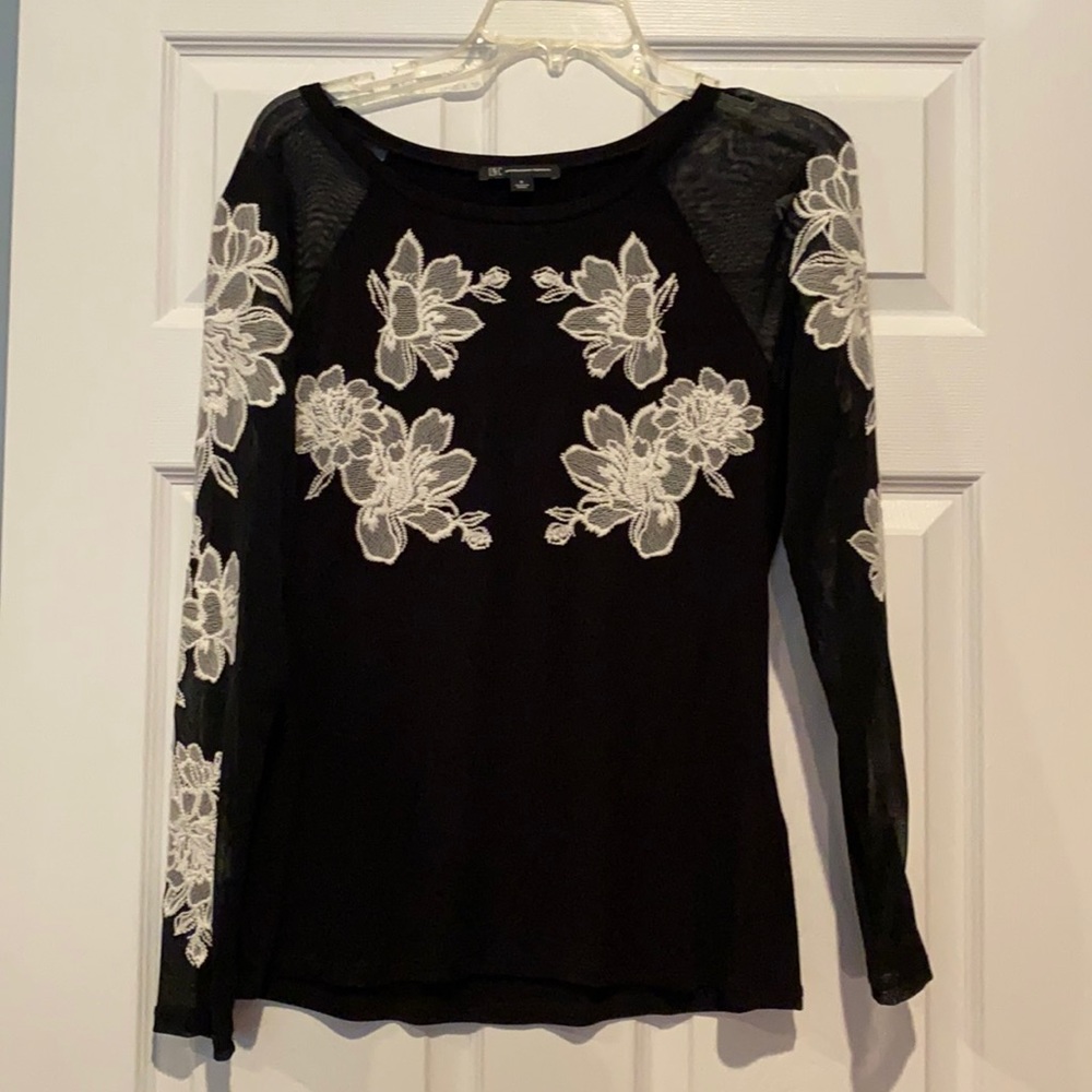INC black top